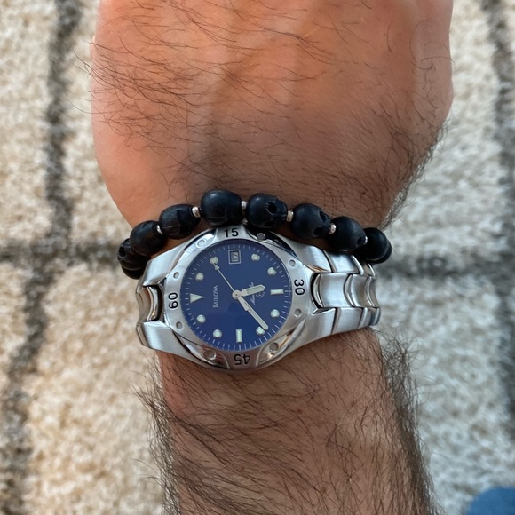Men’s Watch ⏰ 💙 - Picture 5 of 8